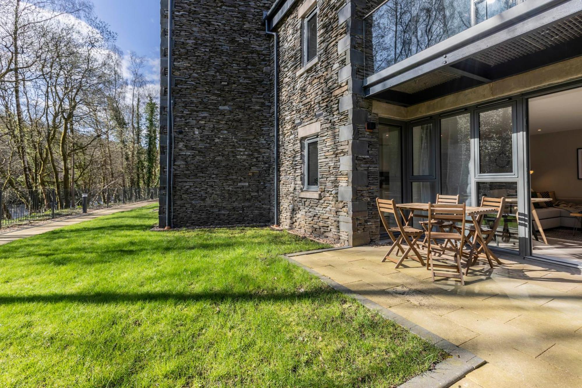Apartments In Lake District Backbarrow Bagian luar foto
