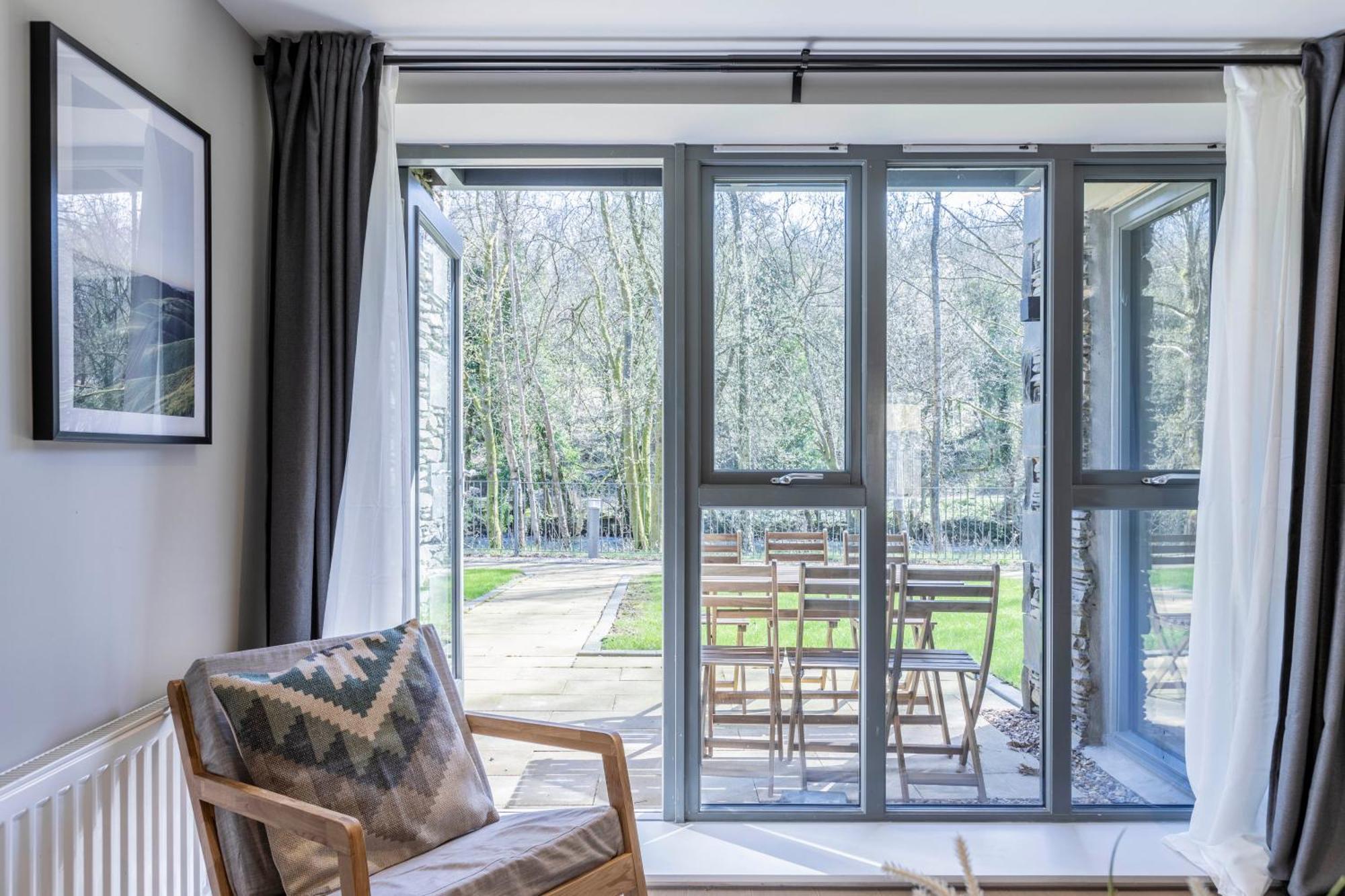 Apartments In Lake District Backbarrow Bagian luar foto